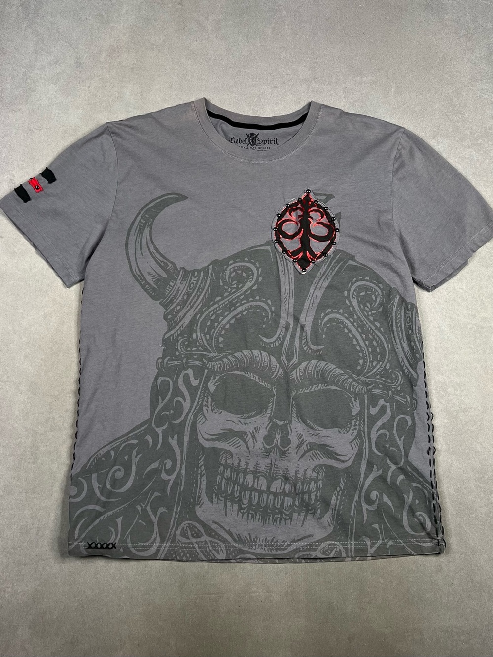 Rebel Spirit Gray Short-Sleeve Tee with Viking Skull Graphic